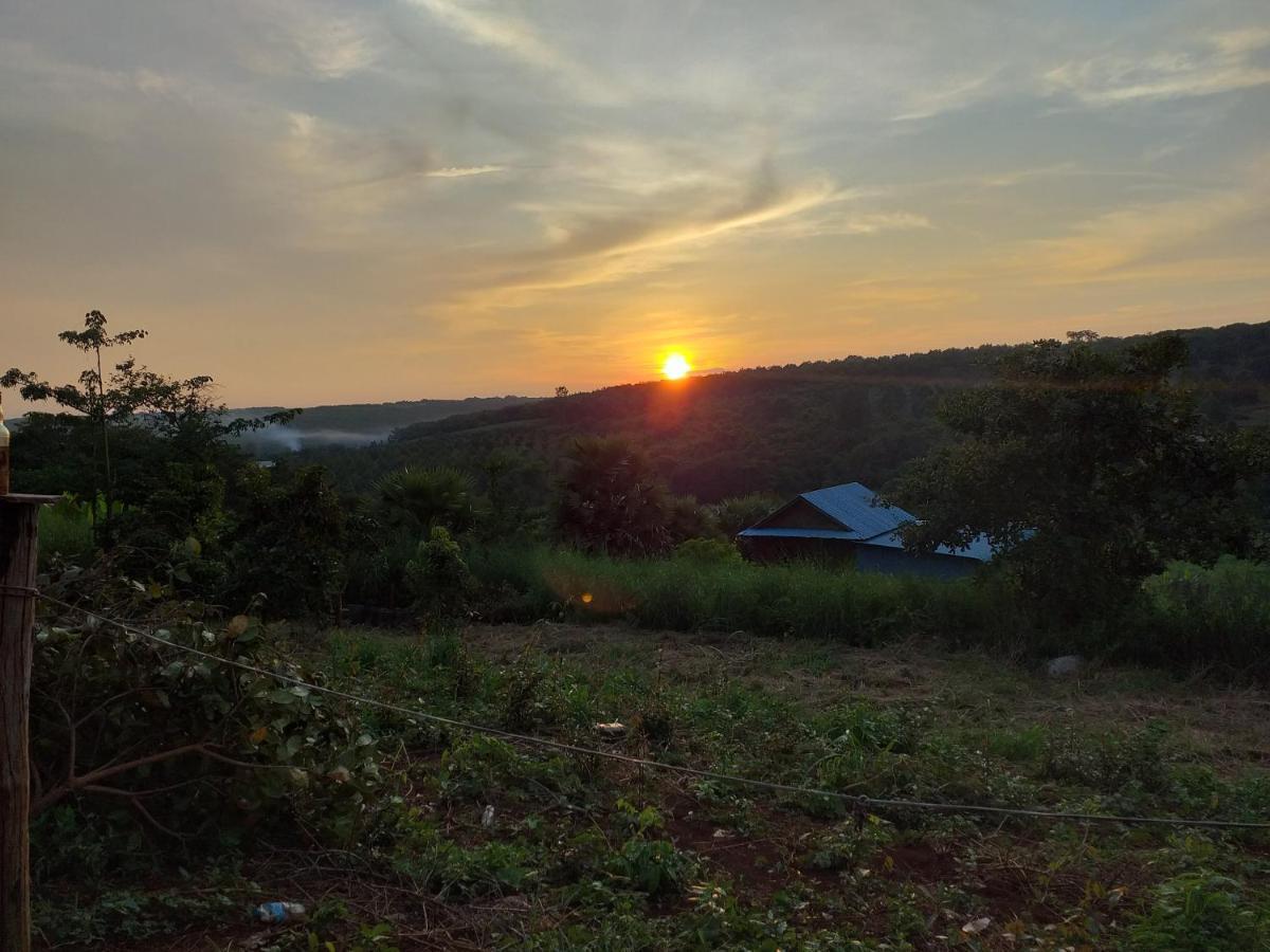 Srey Leap Homestay Banlung Buitenkant foto