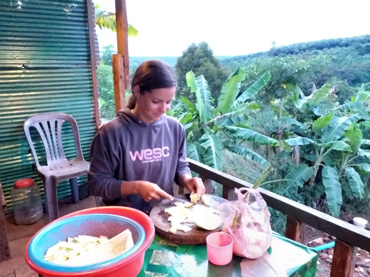 Srey Leap Homestay Banlung Buitenkant foto