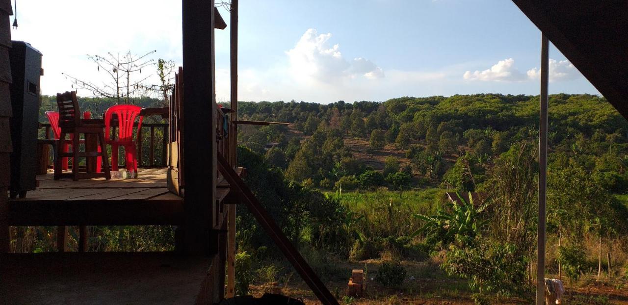 Srey Leap Homestay Banlung Buitenkant foto